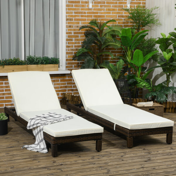 Set 2 Lettini Prendisole in Rattan PE con Cuscino e Schienale 5 Reclinazioni