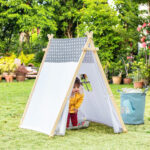 Tenda Indiana per Bambini 3-6 Anni con Porta e Finestra in Legno e Poliestere, 130x111x136cm, Grigia e Bianca