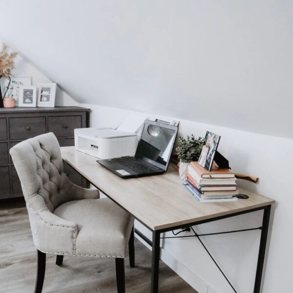 Sedia da Pranzo Elegante Imbottita Rivestimento in Lino con Bottoni Trapuntati Grigio